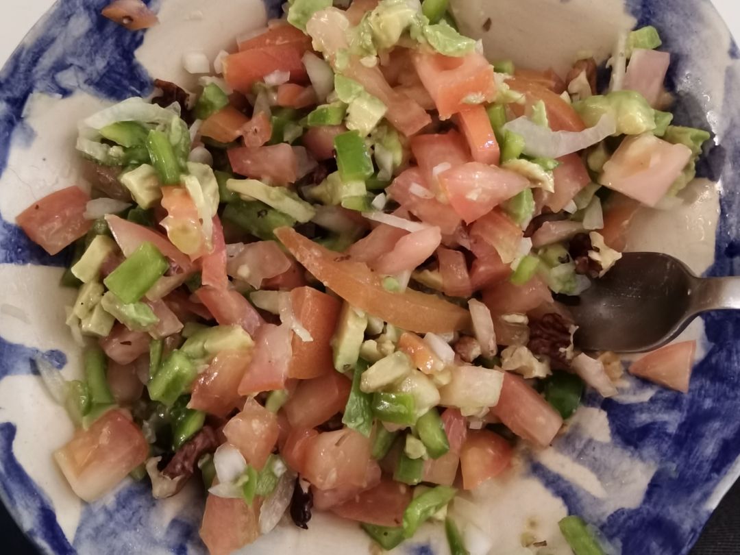 Picadillo con aguacate Picadillo con aguacate