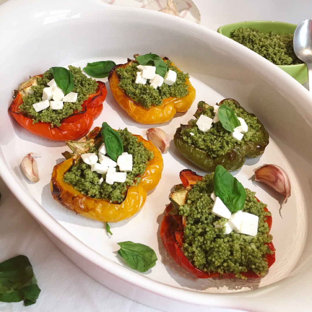 PIMIENTOS RELLENOS DE CUSCUS, PESTO Y FETA 🌱🍽