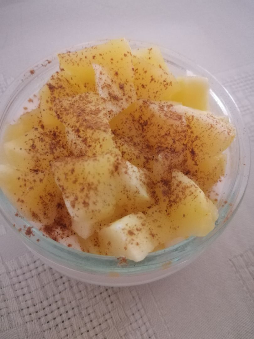 Yogur con manzana asada exprés