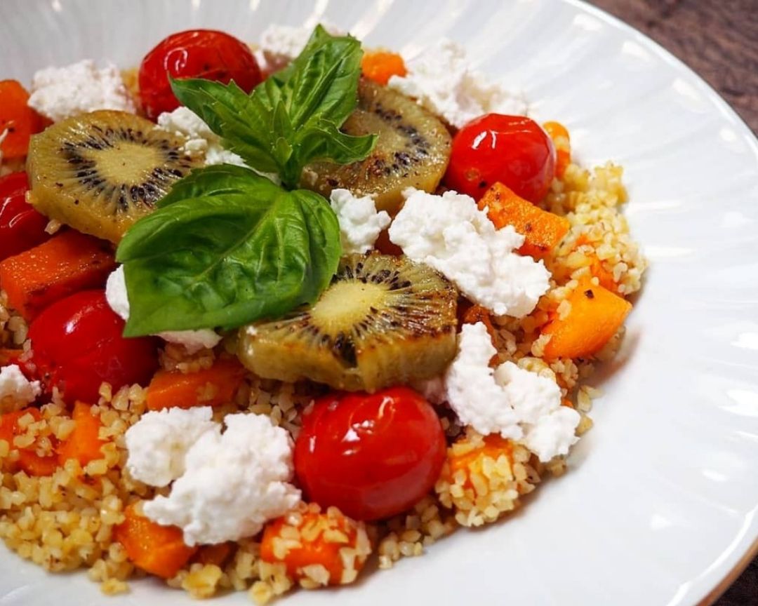 ENSALADA TEMPLADA DE BULGUR, CALABAZA Y KIWI Paso 2 ENSALADA TEMPLADA DE BULGUR, CALABAZA Y KIWI Paso 2