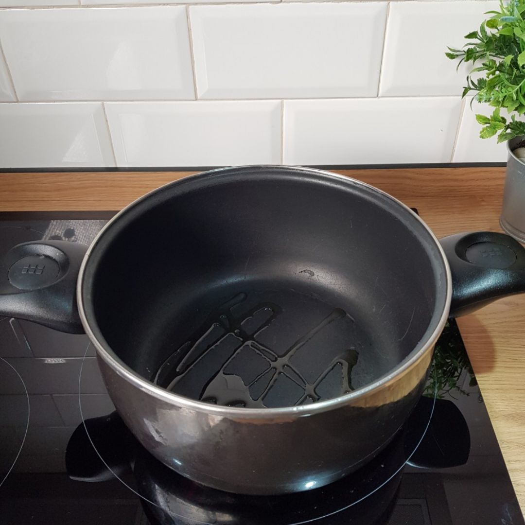 Puré multiverdura de mi suegro🍆🥔🥕🥒🥦 Paso 1 Puré multiverdura de mi suegro🍆🥔🥕🥒🥦 Paso 1