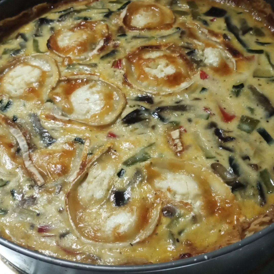 Quiché de verdura y queso de cabra Quiché de verdura y queso de cabra