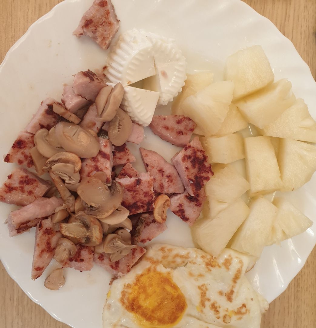 Almuerzo rico 馃槉 Almuerzo rico 馃槉
