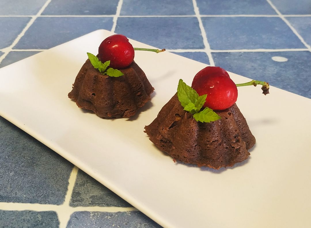 Bizcochito tierno de chocolate al microondas
