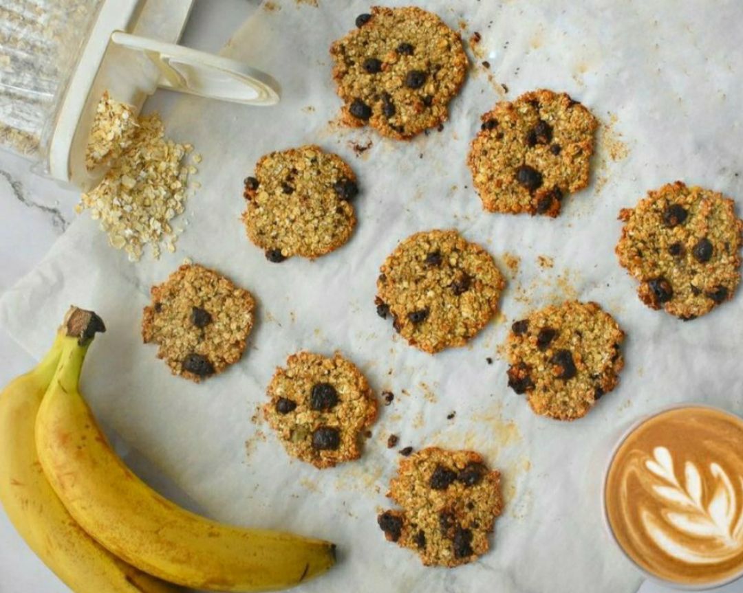 GALLETAS DE AVENA Y PLÁTANO GALLETAS DE AVENA Y PLÁTANO
