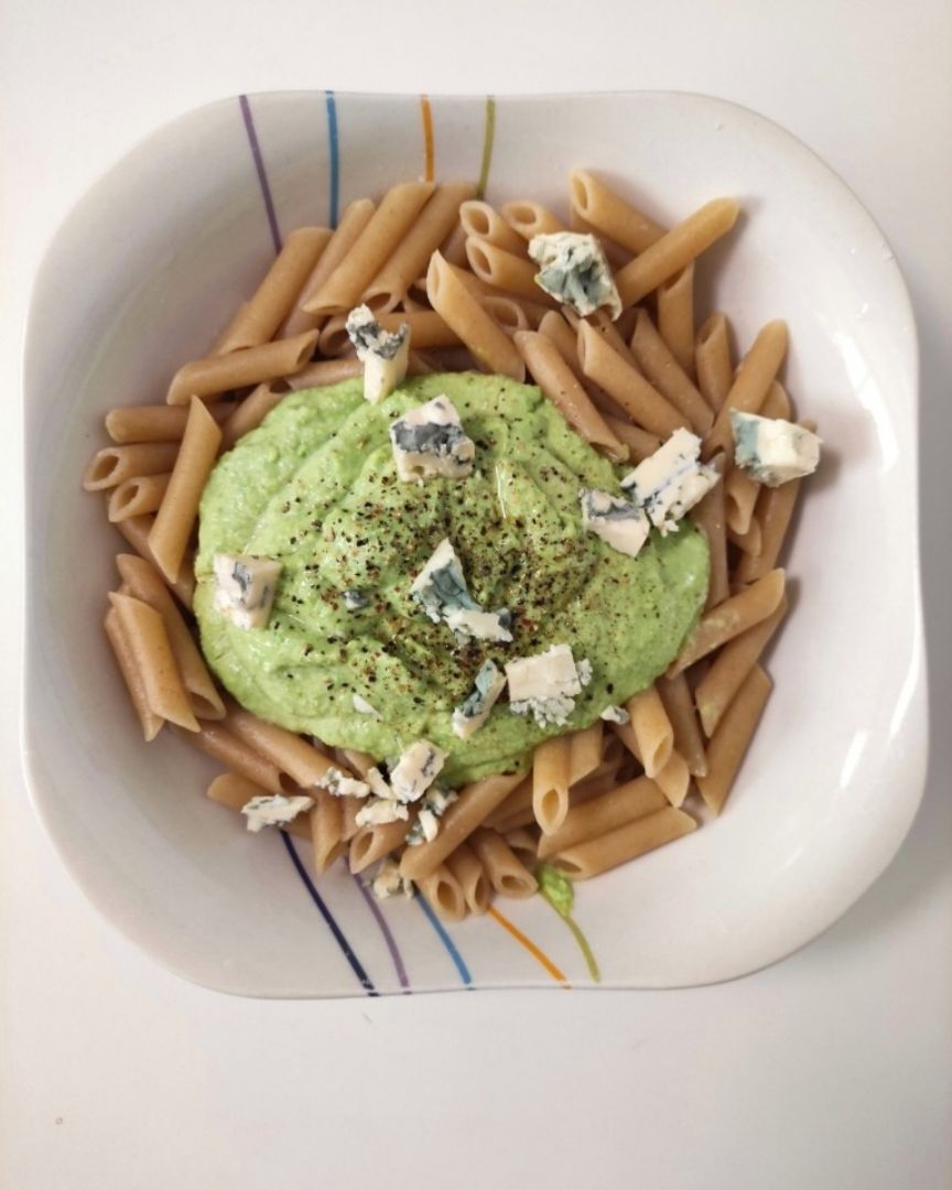 Pasta cremosa con queso azul Pasta cremosa con queso azul