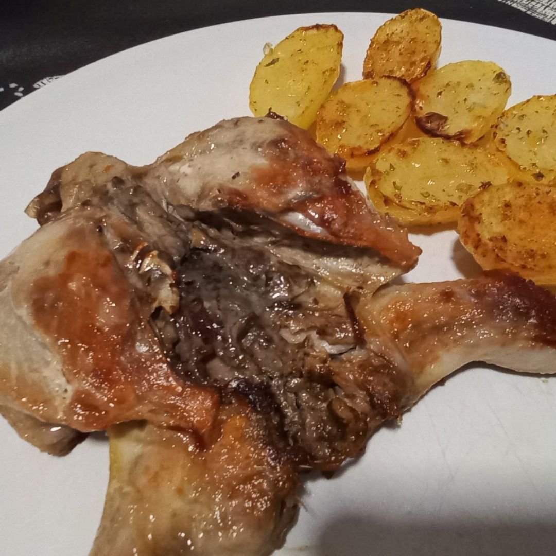 Codorniz con patatas Codorniz con patatas