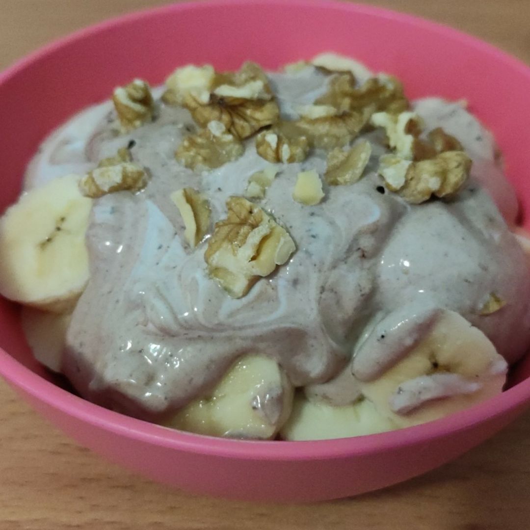 Bol de plátano y yogur Bol de plátano y yogur