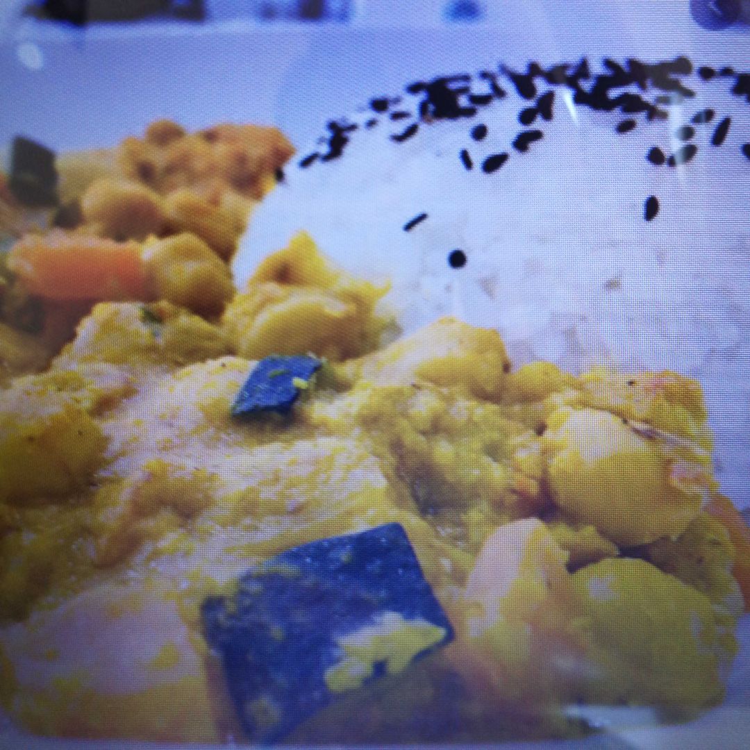 Curry garbanzos con soja texturizada y arroz Curry garbanzos con soja texturizada y arroz