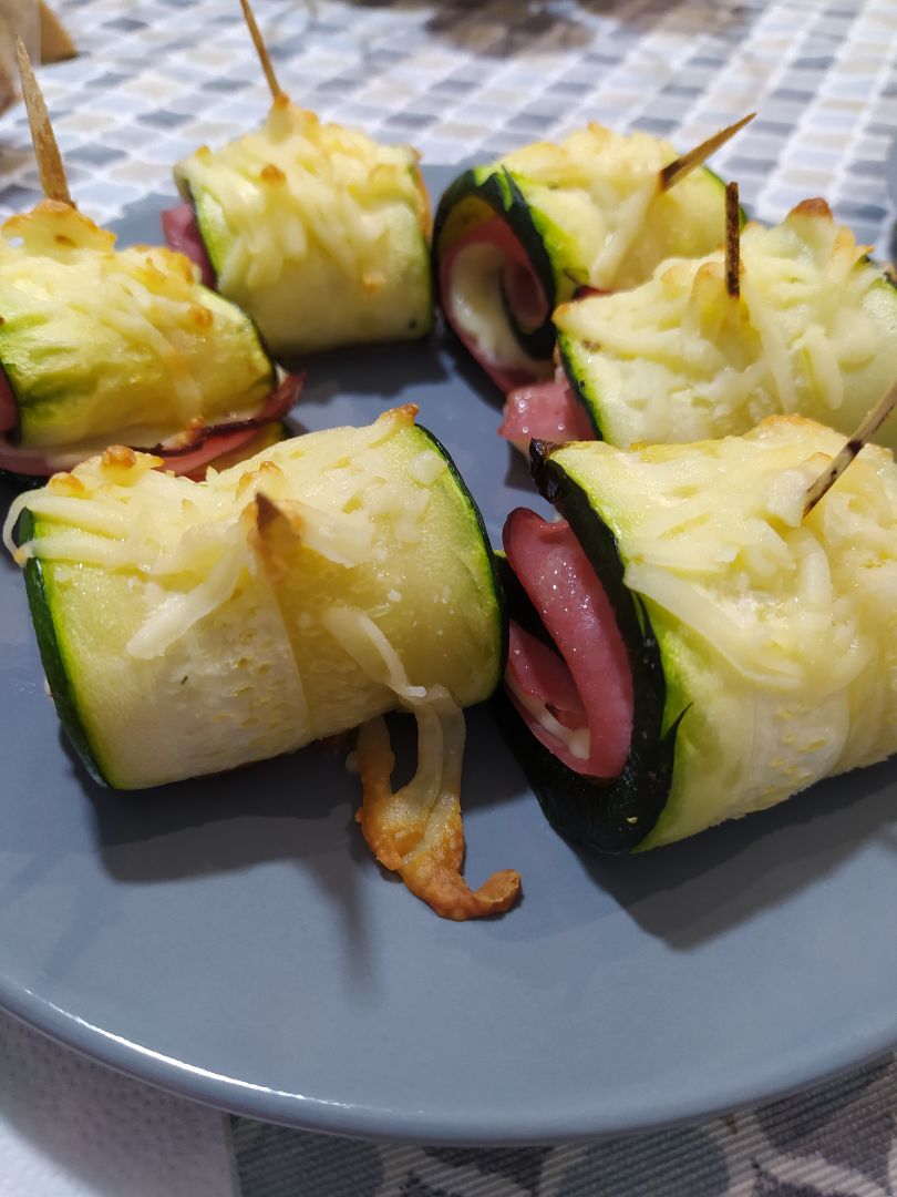 Rollitos de calabacín Rollitos de calabacín