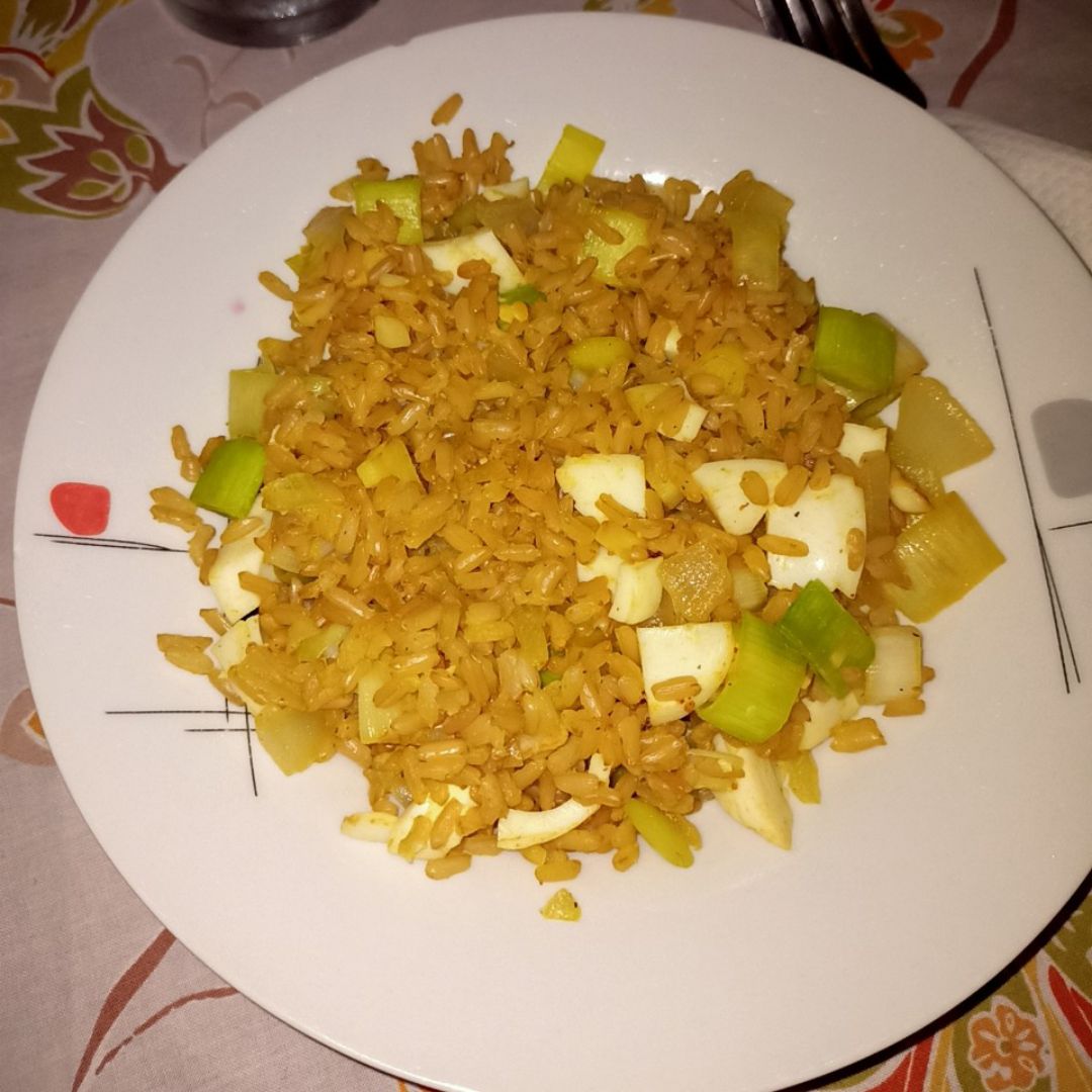 Arroz integral con huevo Arroz integral con huevo