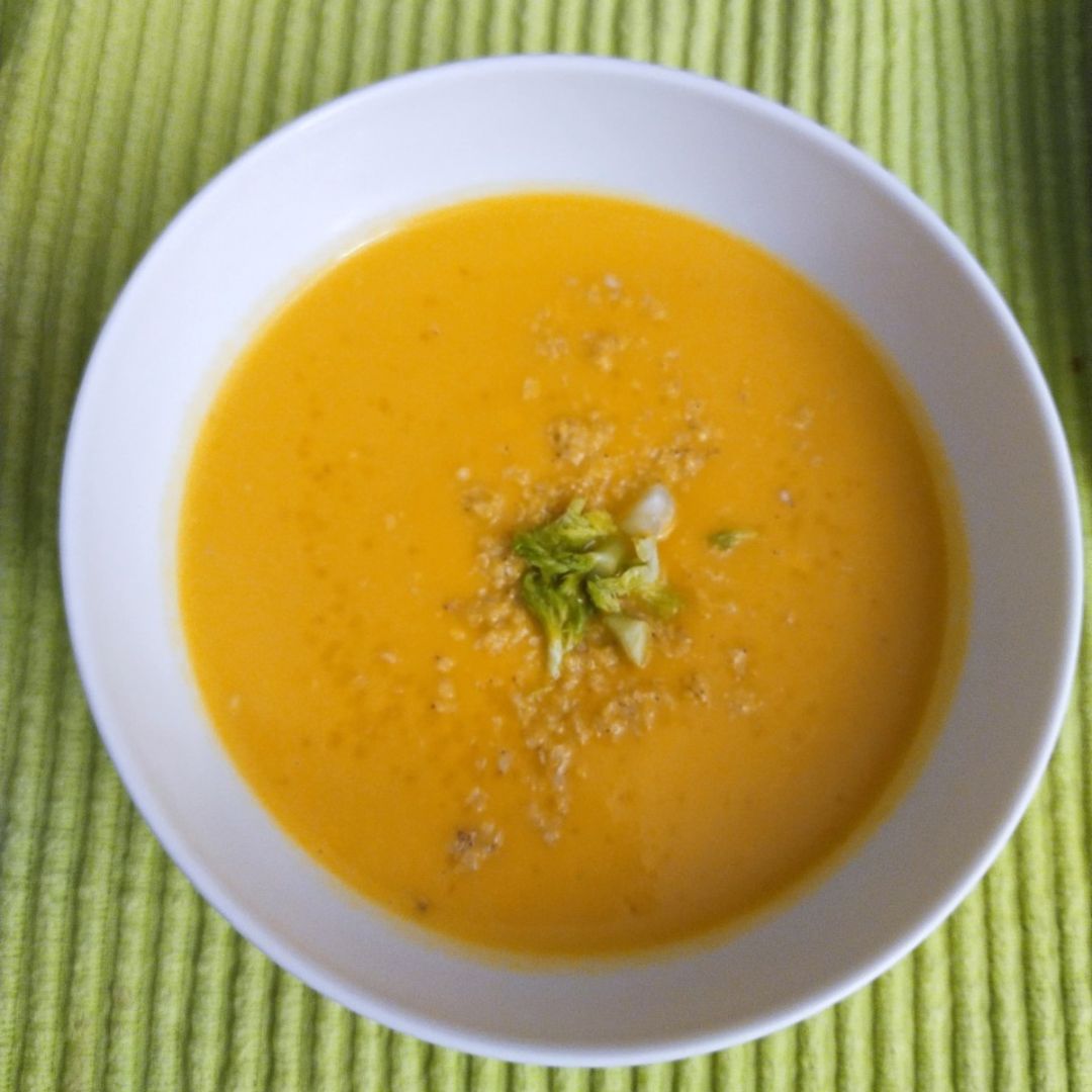 Crema de coco y zanahoria Crema de coco y zanahoria