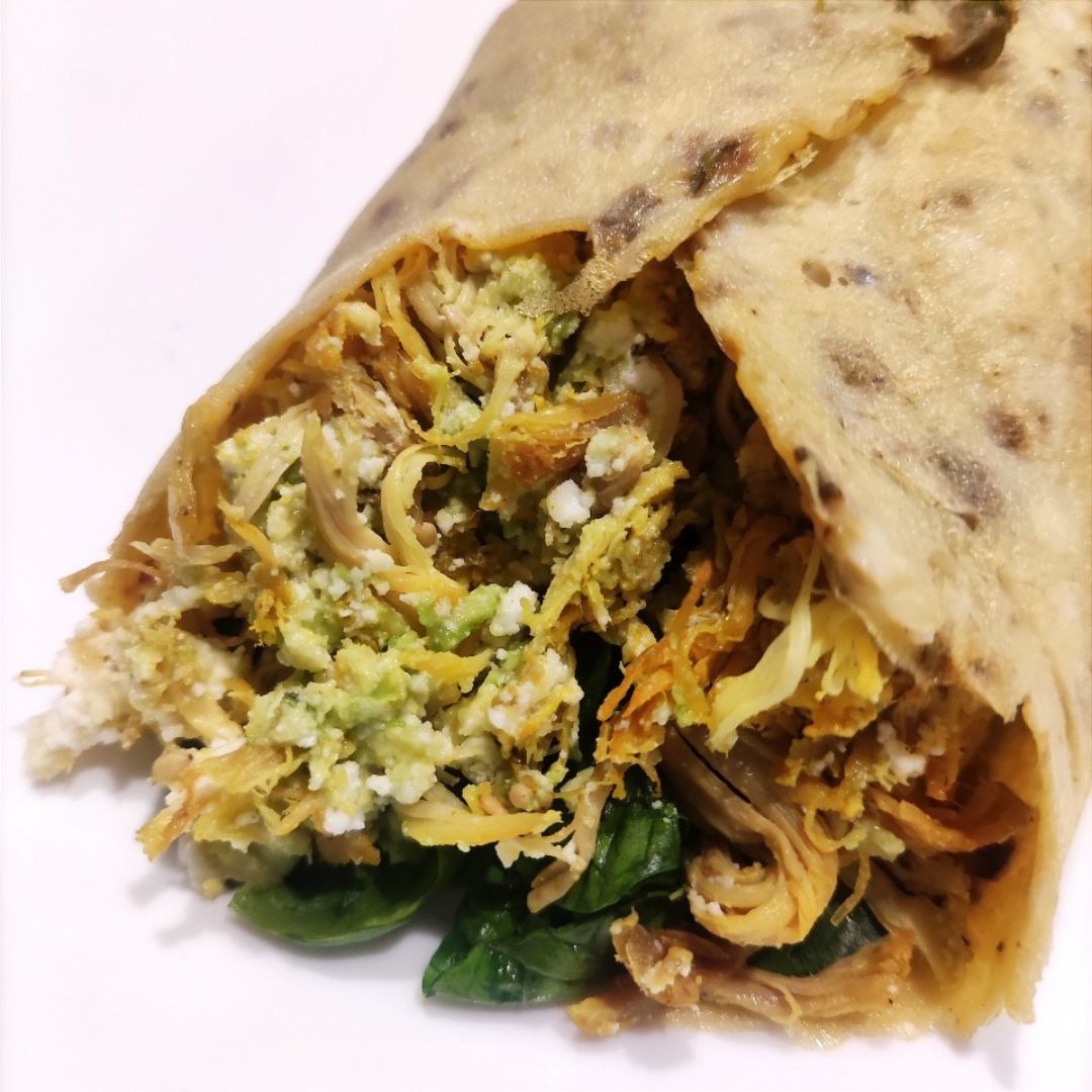 Wrap de pollo 🍗🥑🧀 🌿 Wrap de pollo 🍗🥑🧀 🌿