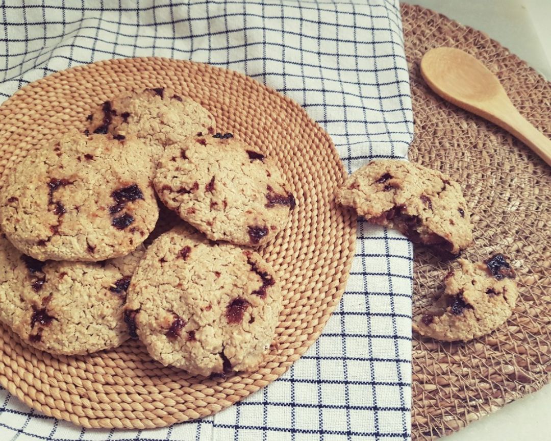 Galletas de avena integral sin gluten con chocolate Galletas de avena integral sin gluten con chocolate