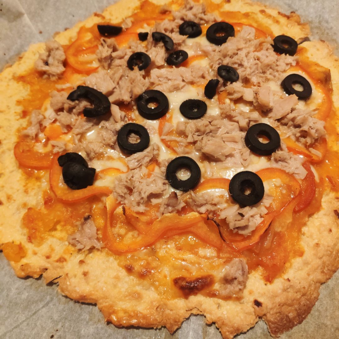 Pizza de harina de garbanzo Pizza de harina de garbanzo