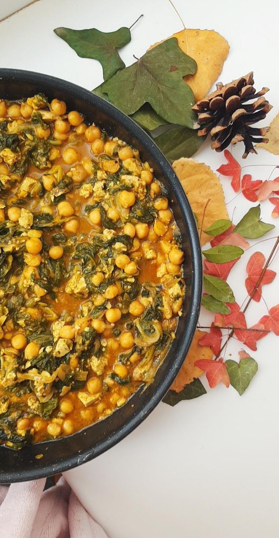 Curry de garbanzos acelgas y tofu 