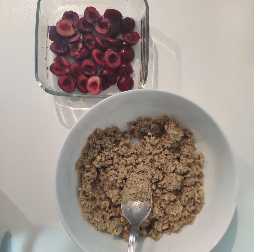 Crumble de cerezas 🍒 Paso 3 Crumble de cerezas 🍒 Paso 3