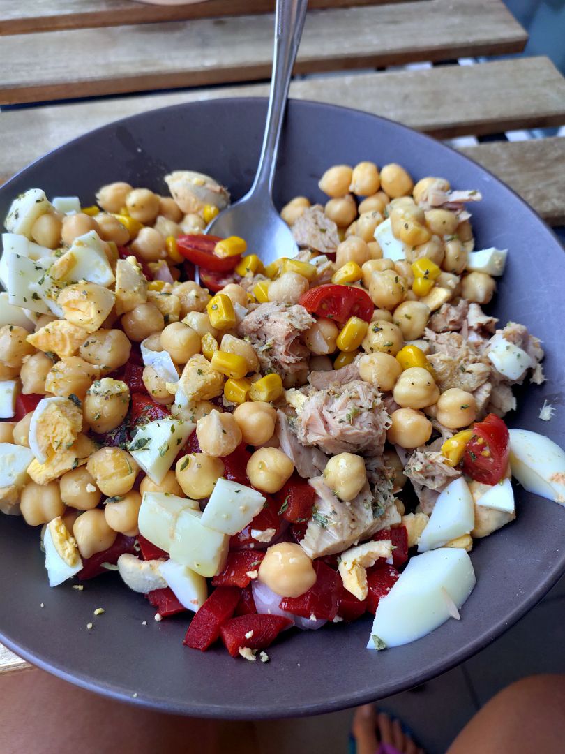 Ensalada de garbanzos de verano Ensalada de garbanzos de verano