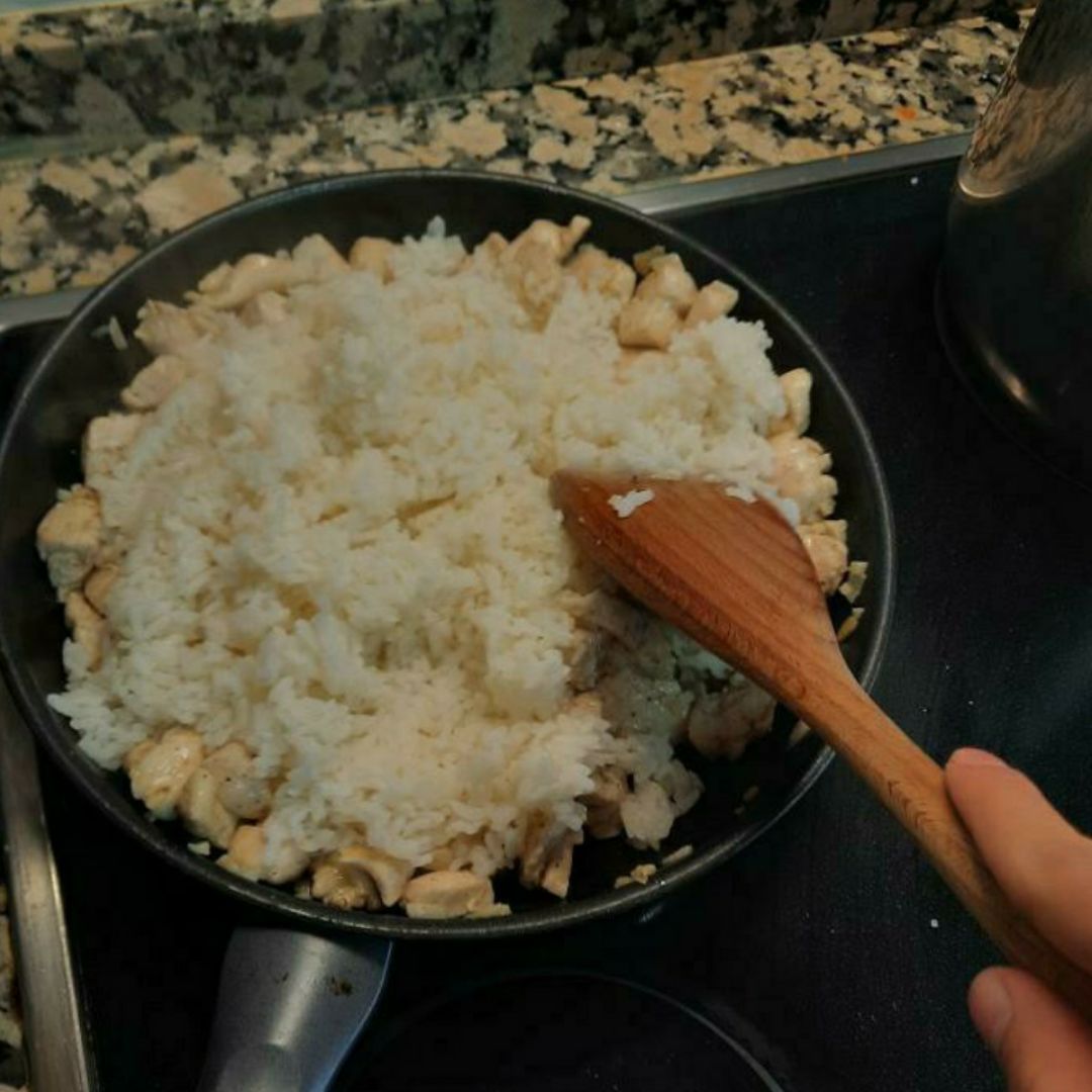 Arroz con pollo y cúrcuma. Paso 2 Arroz con pollo y cúrcuma. Paso 2