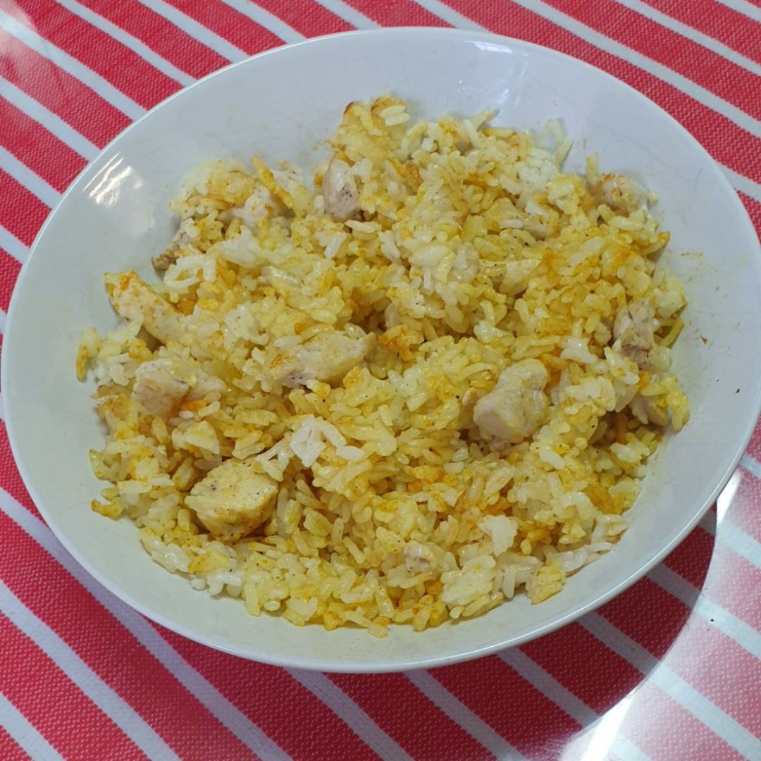 Arroz con pollo y cúrcuma. Paso 3 Arroz con pollo y cúrcuma. Paso 3