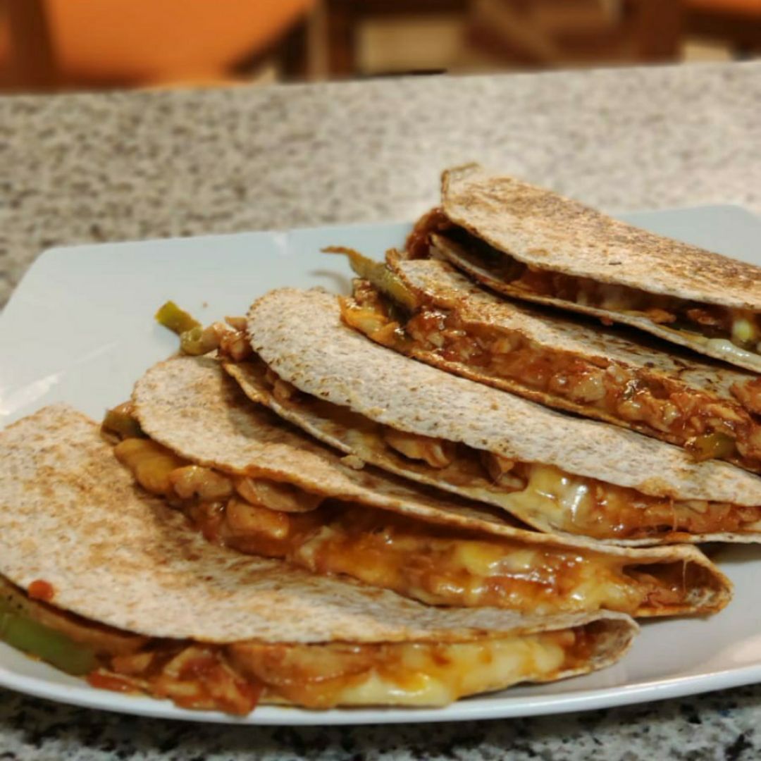 Quesadillas de pollo Quesadillas de pollo
