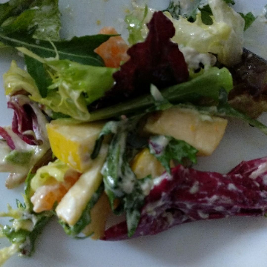 Ensalada con fruta Ensalada con fruta