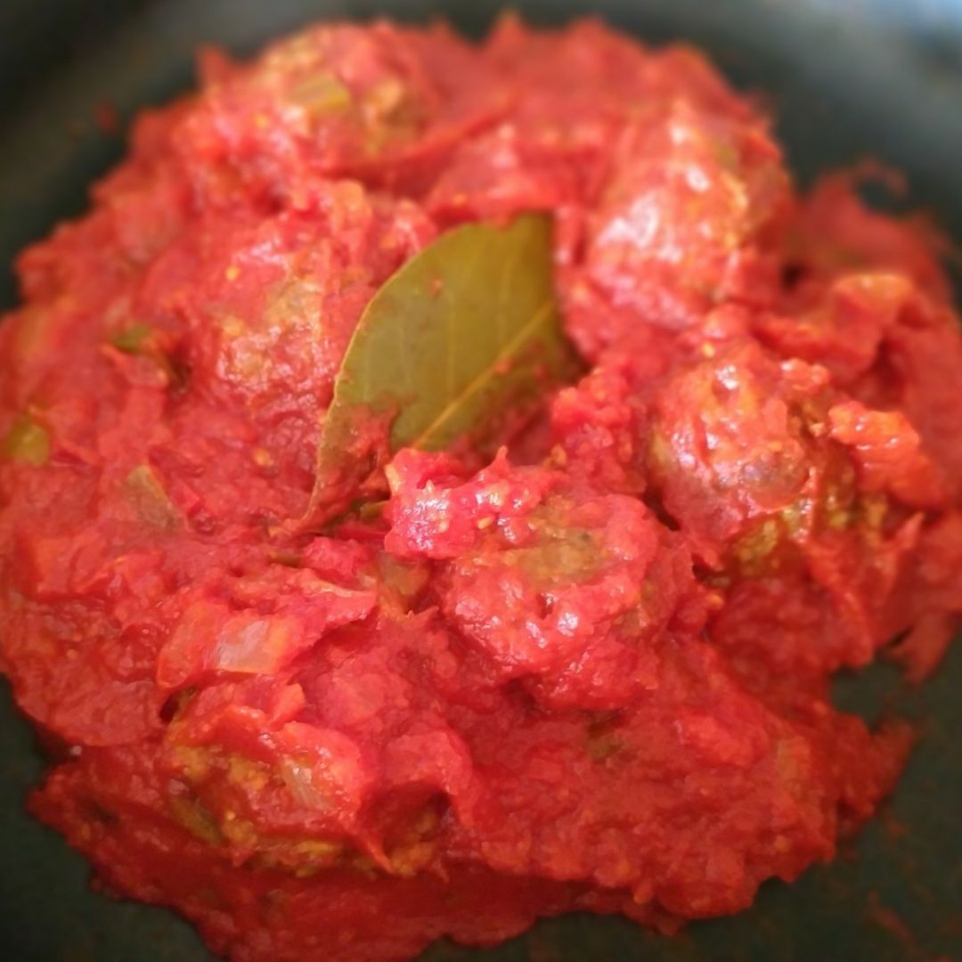 Albóndigas vegetarianas con tomate Albóndigas vegetarianas con tomate