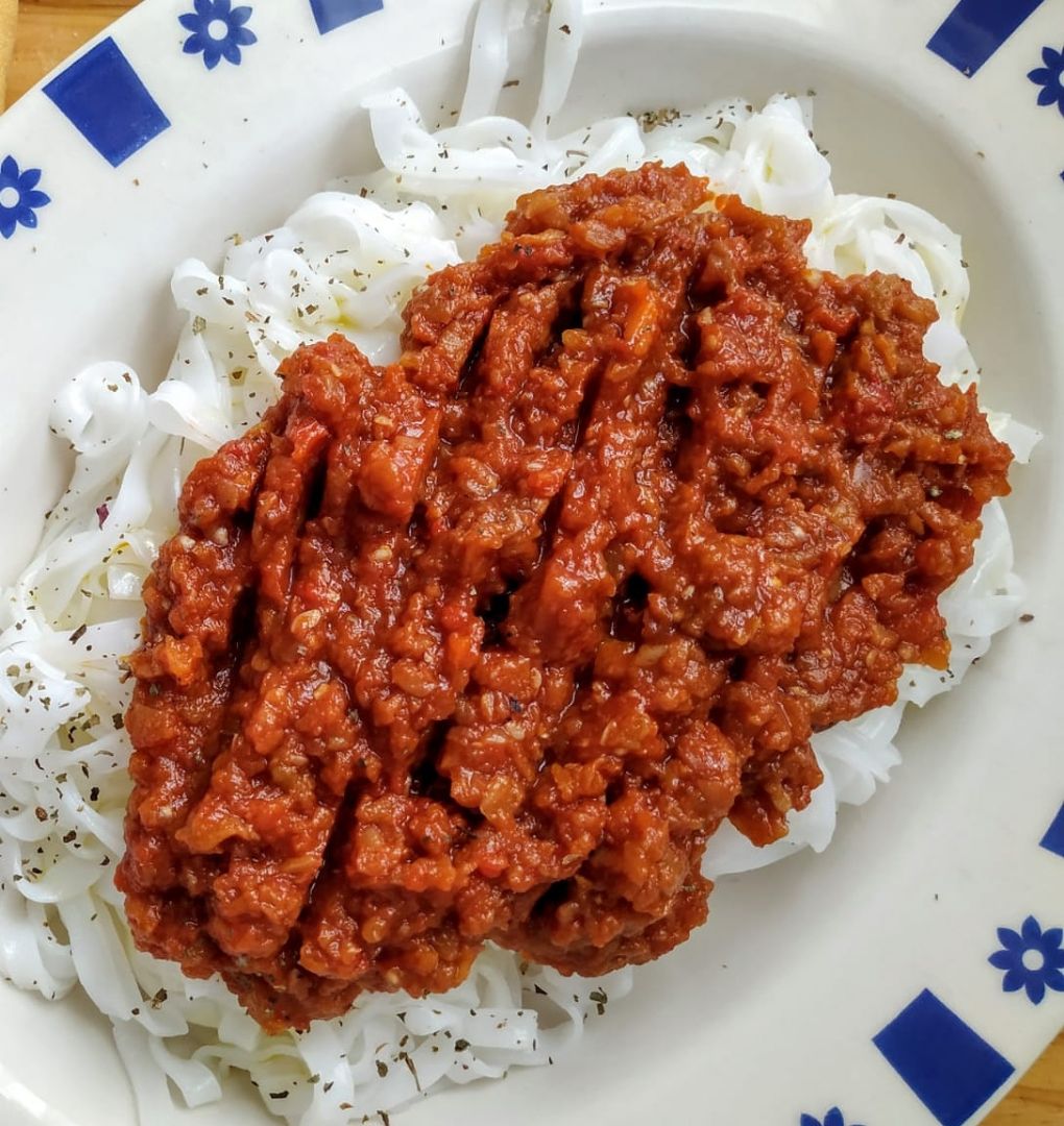 Tallarines de arroz con pisto Tallarines de arroz con pisto