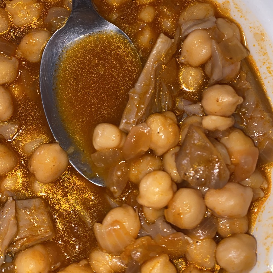 Garbanzos con callos (vegano) Garbanzos con callos (vegano)