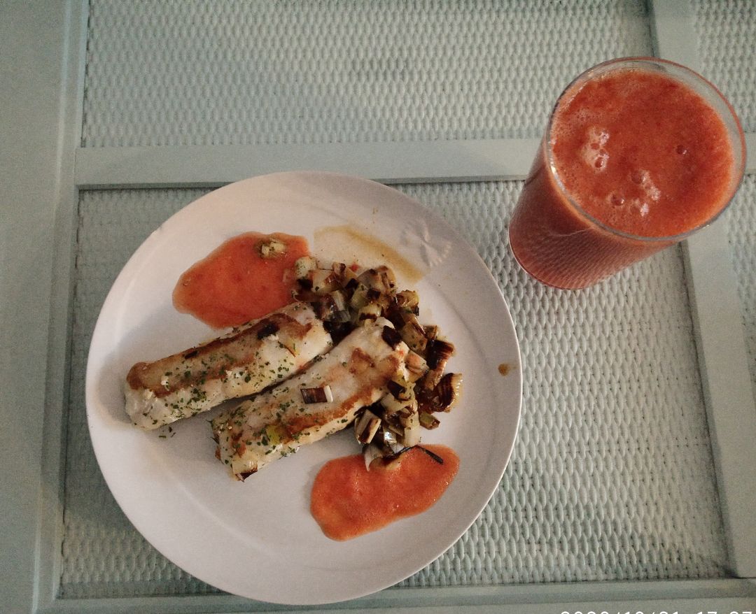 Merluza con Jugo de verduras y sorpresas 🌹 Merluza con Jugo de verduras y sorpresas 🌹