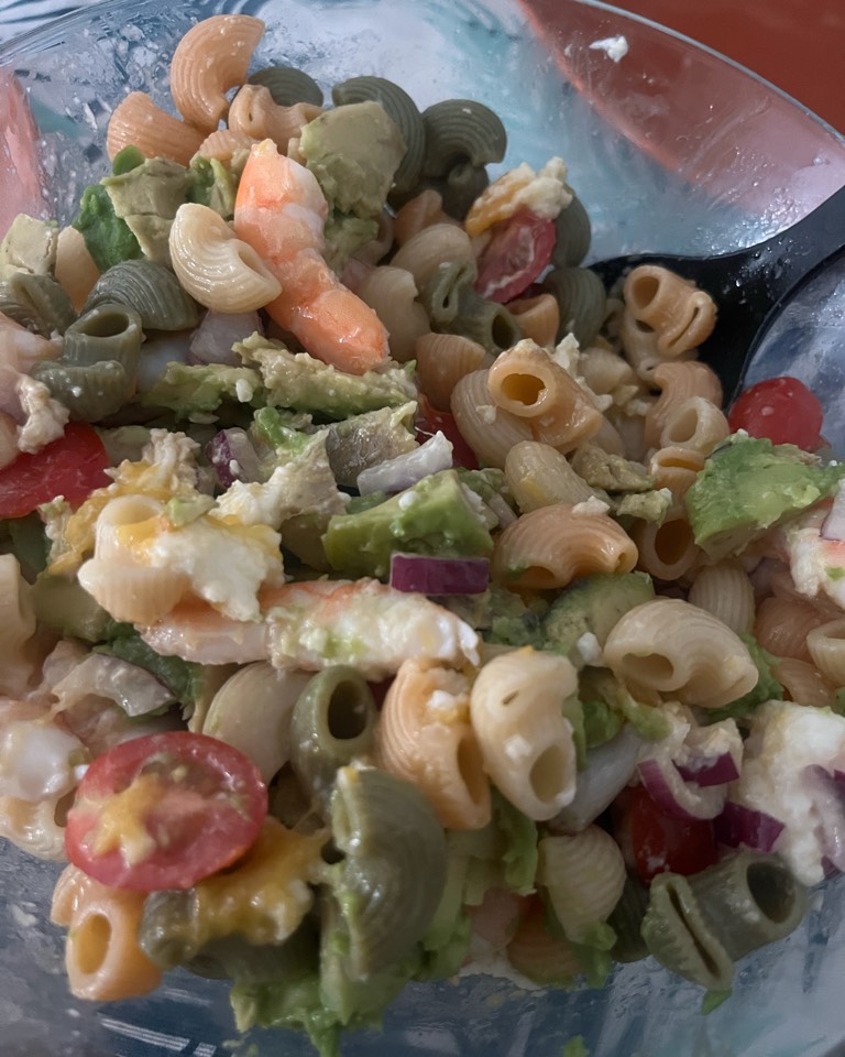 Ensalada de pasta y langostinos Ensalada de pasta y langostinos
