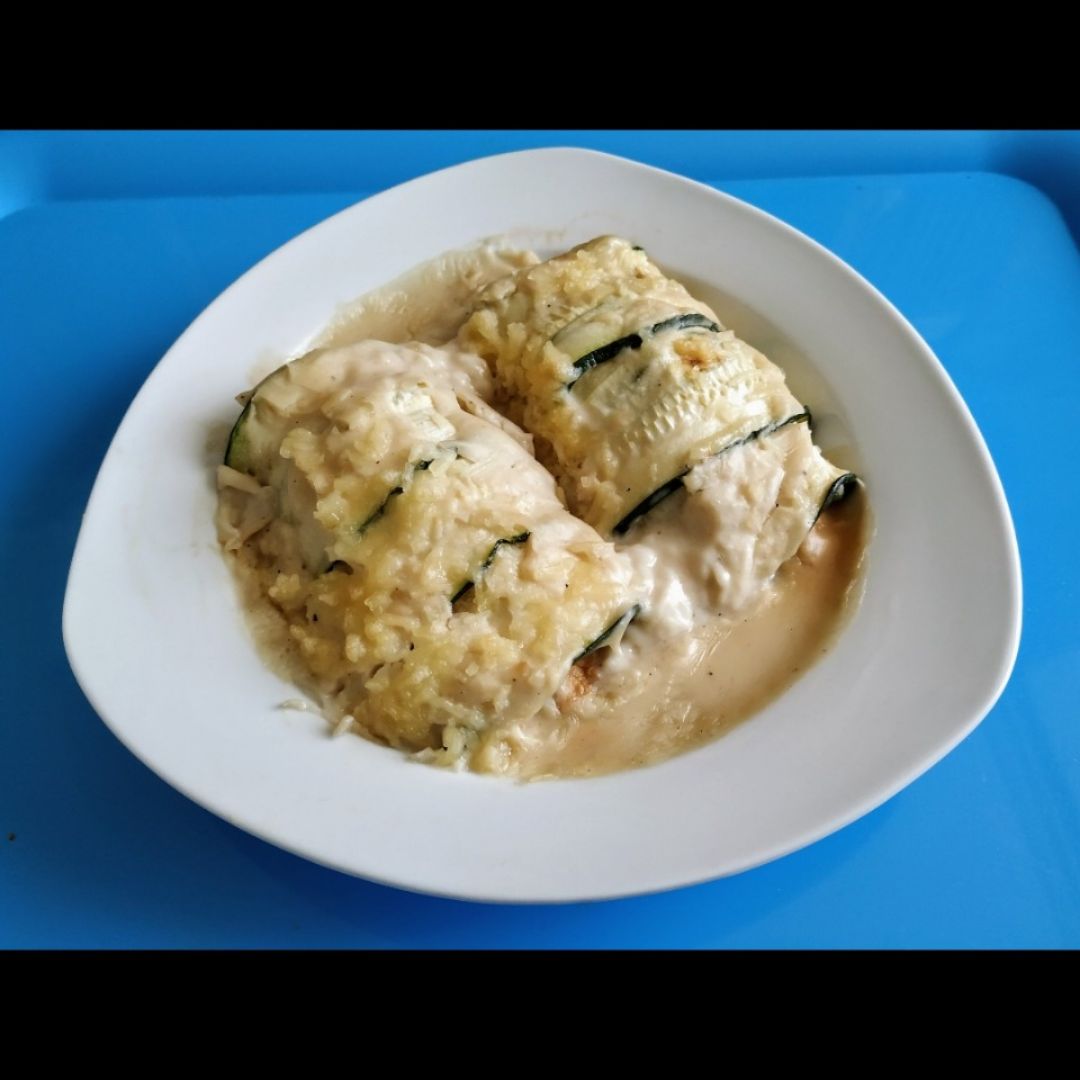 Canelones de calabacín con heura