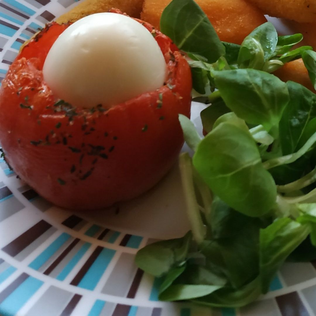 Tomate de los huevos Tomate de los huevos