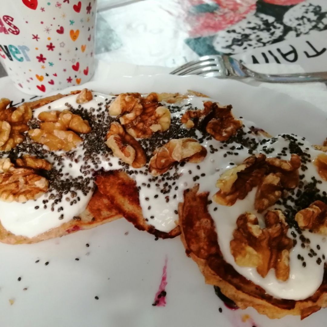 Pancakes de plátano y arándanos 