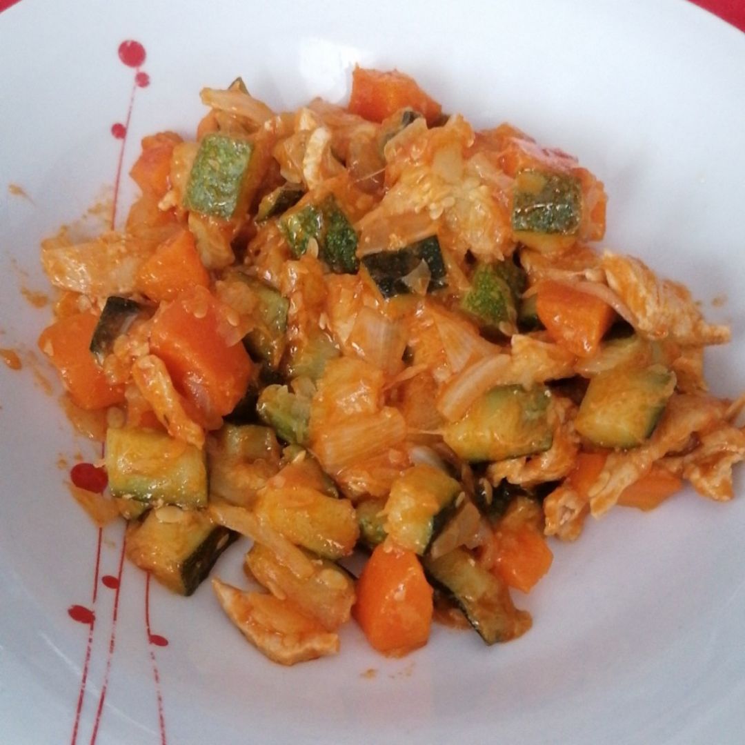 Pisto con pollo Pisto con pollo