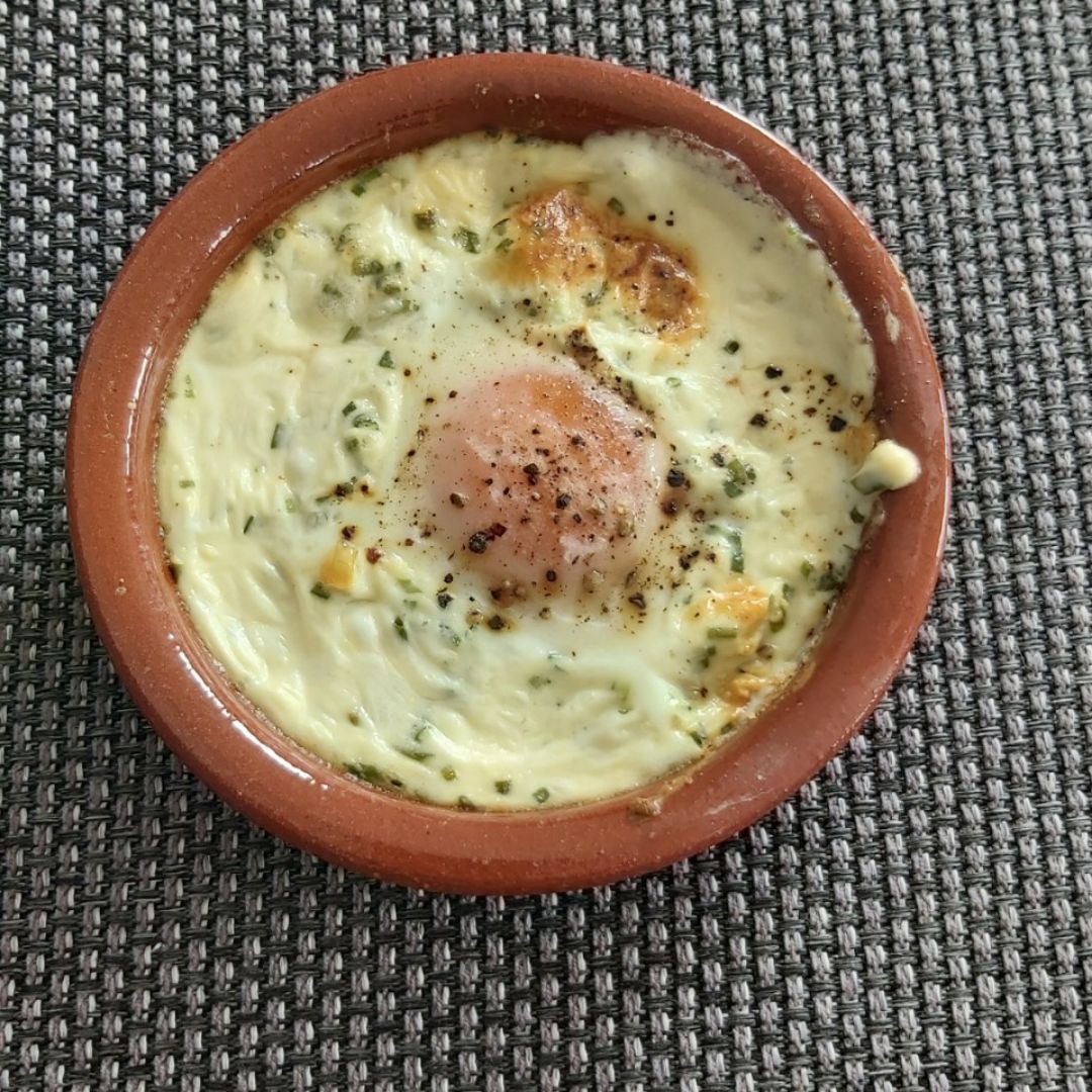 Huevos con mascarpone al horno Huevos con mascarpone al horno