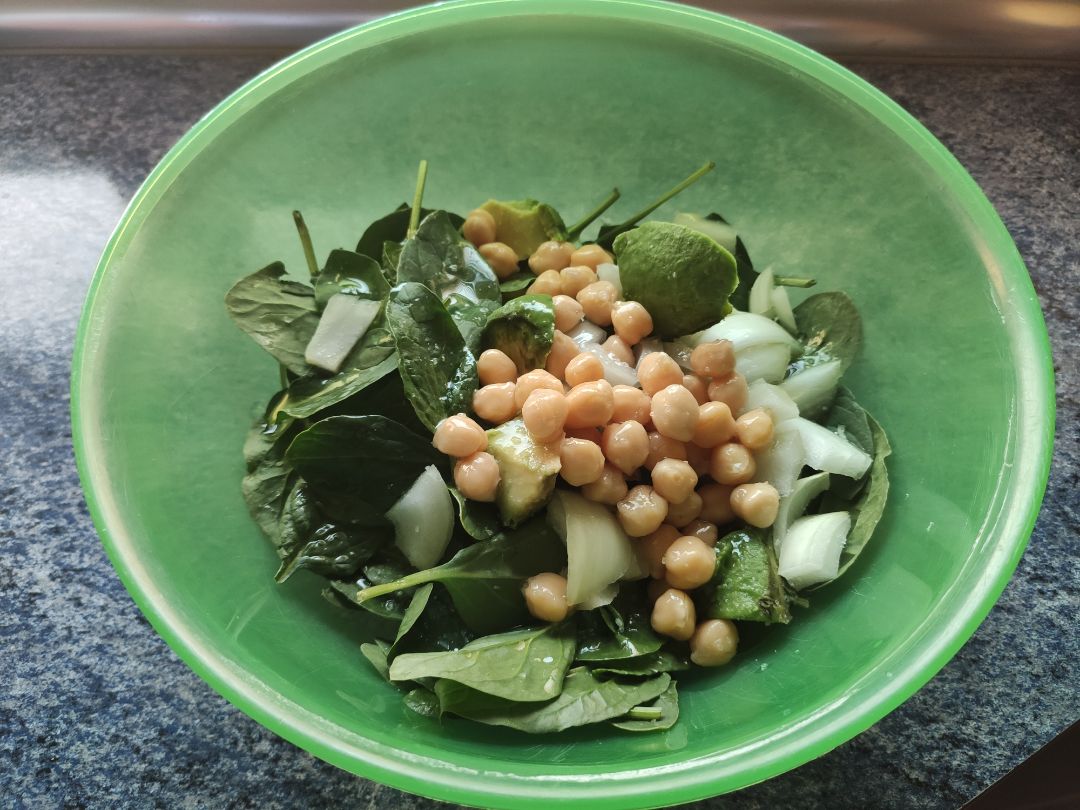 Ensalada de garbanzos y espinacas Ensalada de garbanzos y espinacas