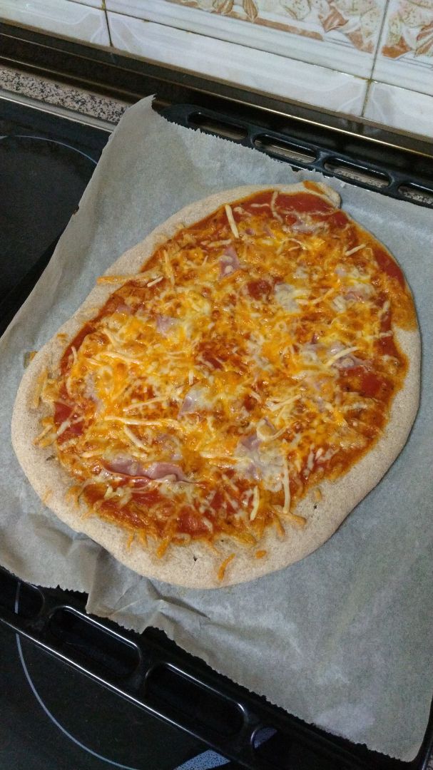 Pizza 4 quesos Pizza 4 quesos