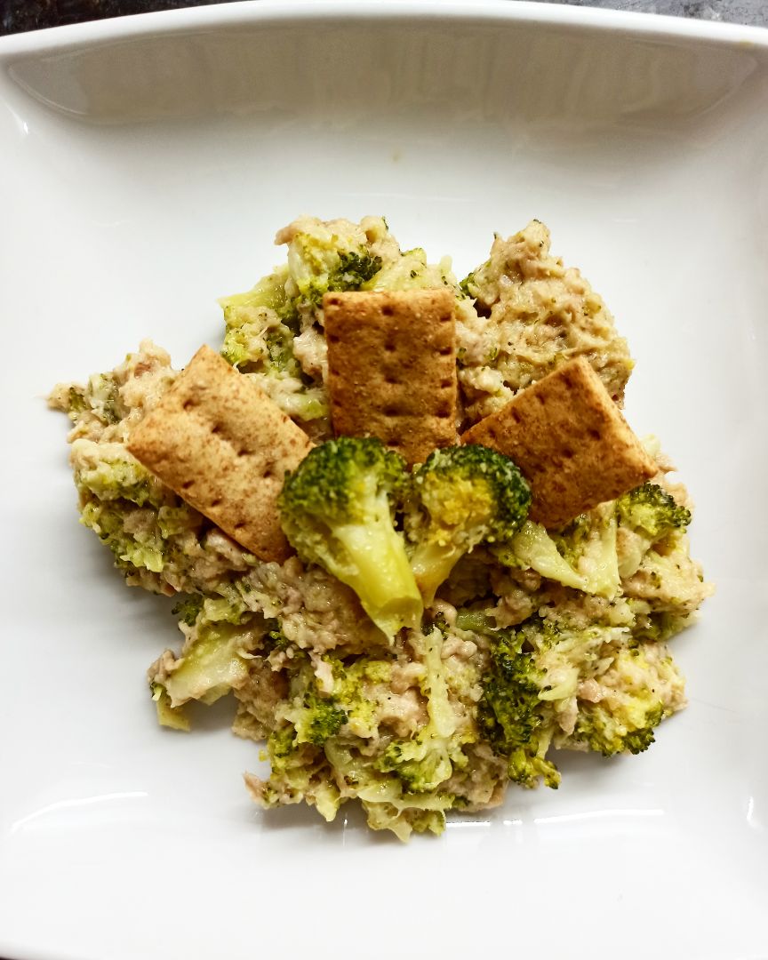 Brócoli con crema de atún Brócoli con crema de atún