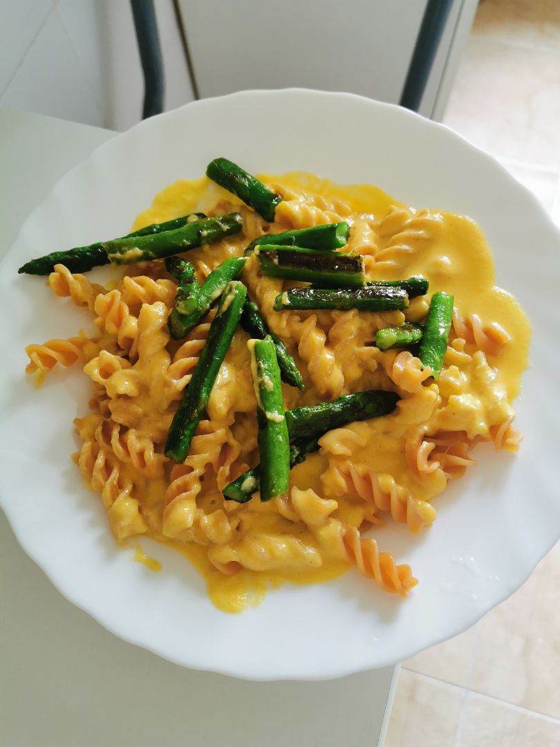 Mac and cheese vegano