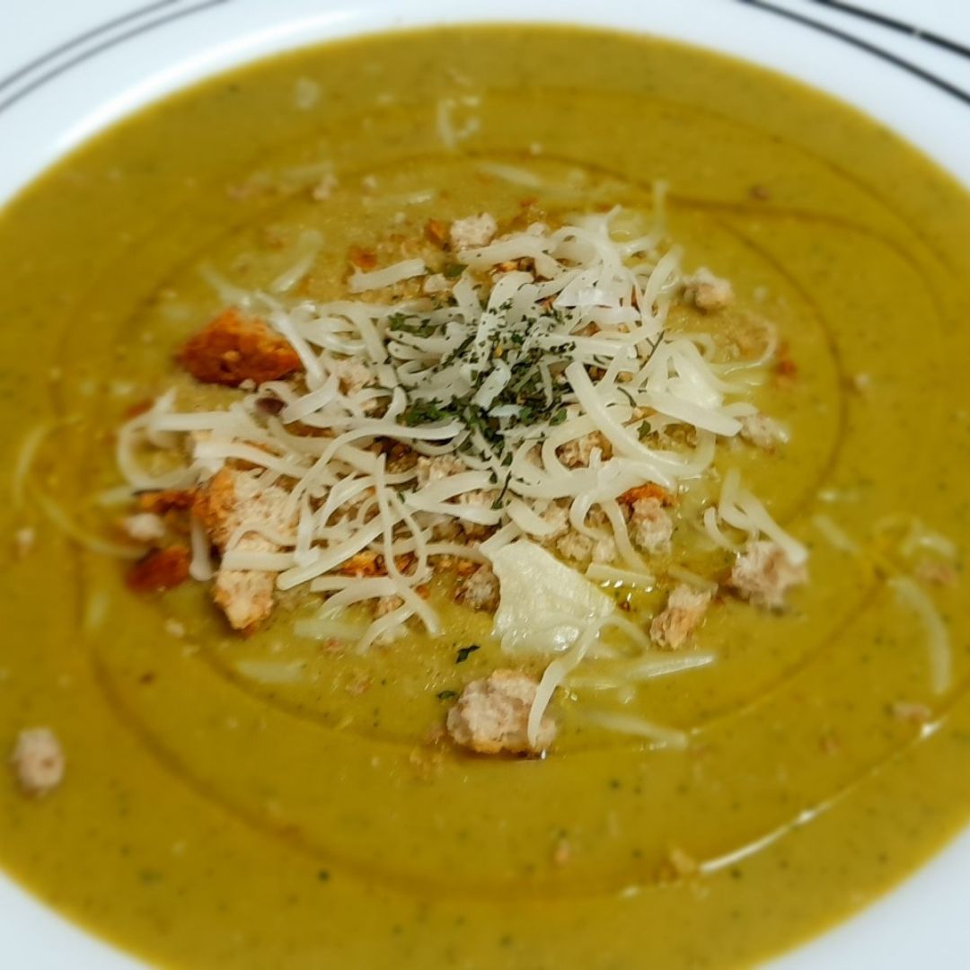 Crema de Calabacin al Curry Crema de Calabacin al Curry