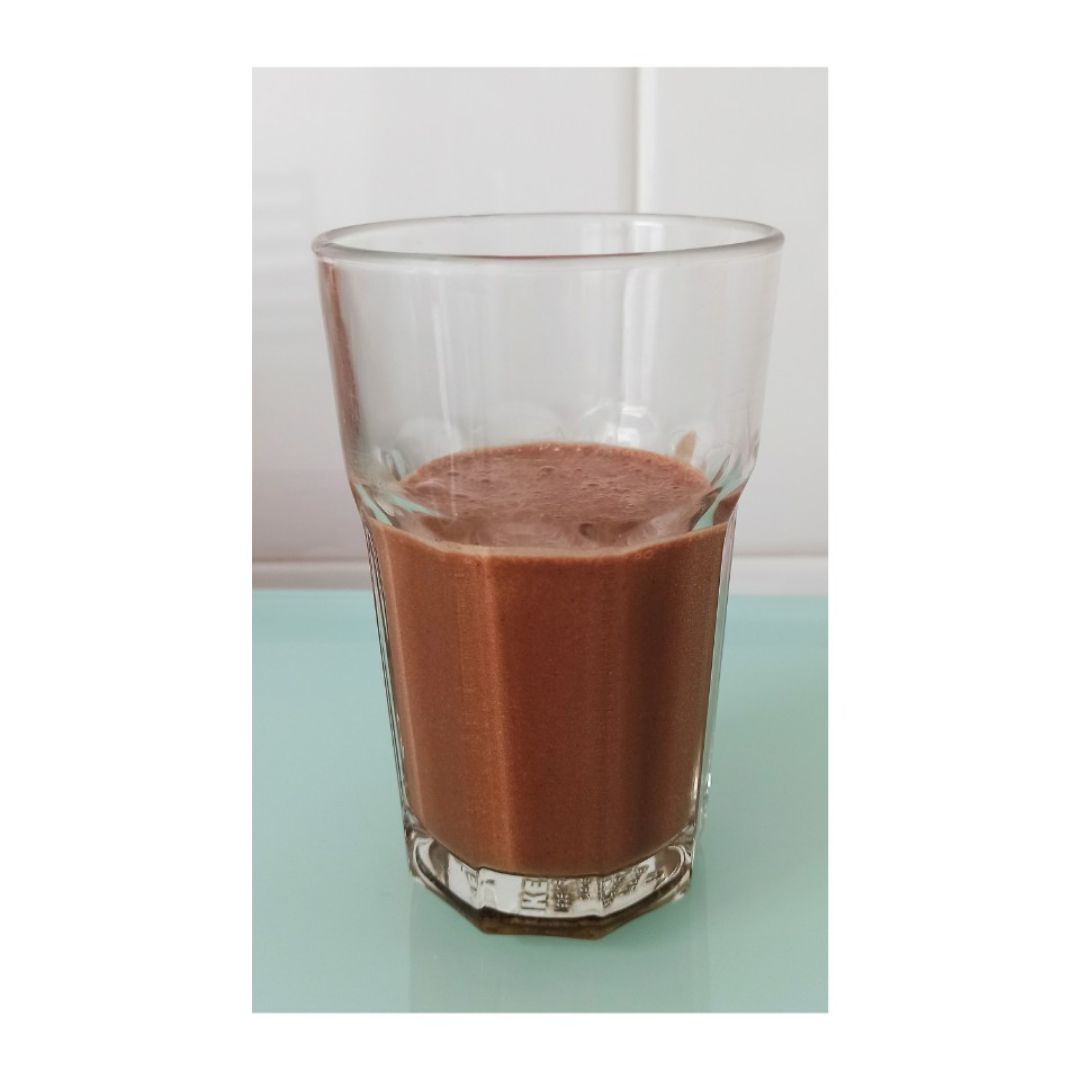 Batido de cacao 🍫🍌🥛 Batido de cacao 🍫🍌🥛