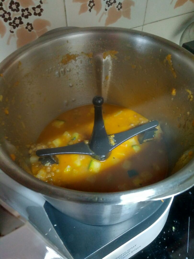 Boloñesa de lentejas - robot de cocina Paso 4 Boloñesa de lentejas - robot de cocina Paso 4