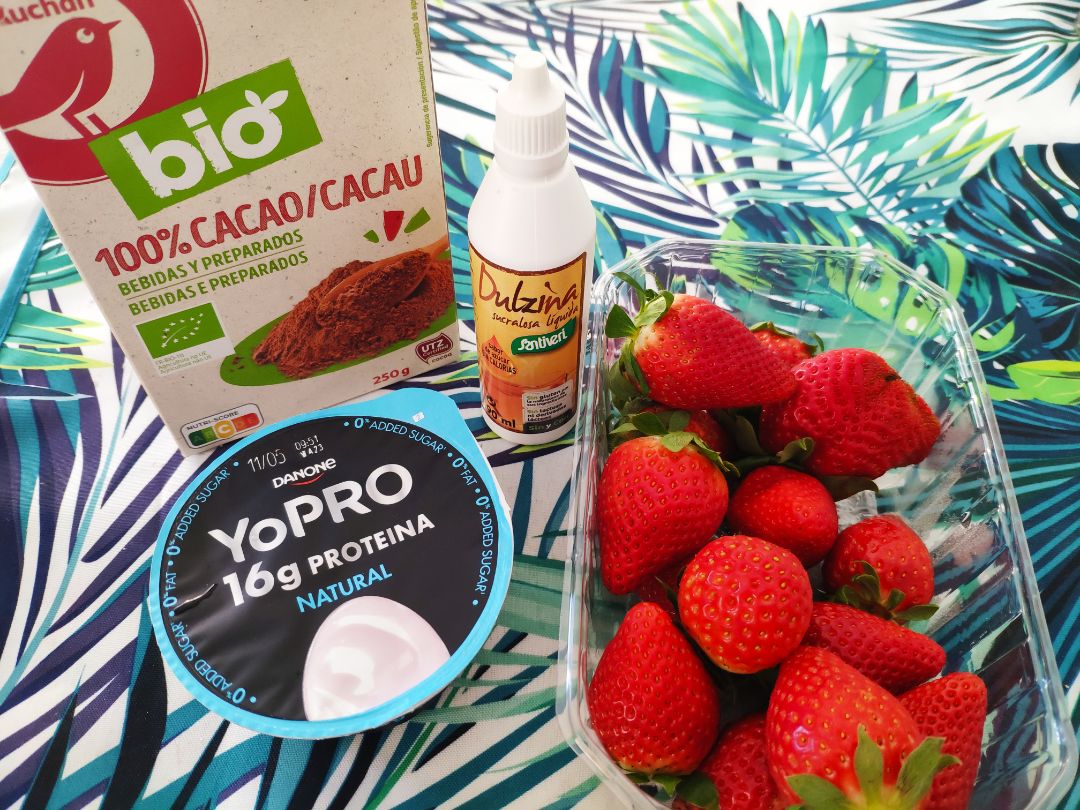 Fresas con chocolate fit