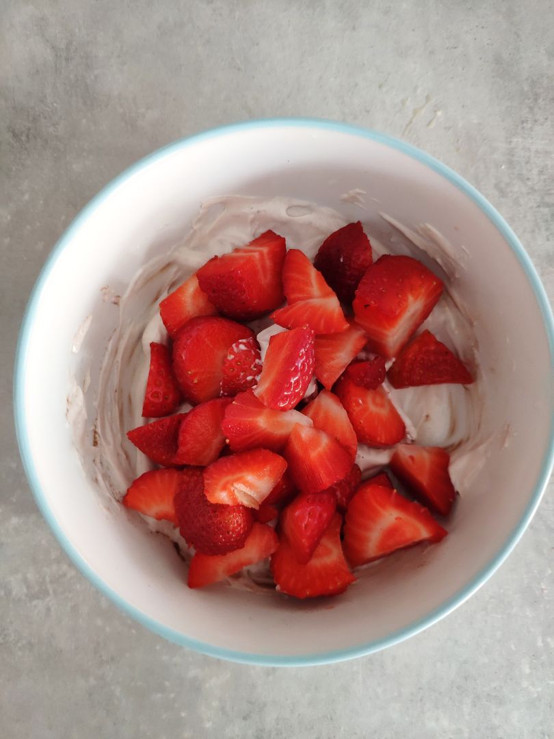 Fresas con chocolate fit Paso 1