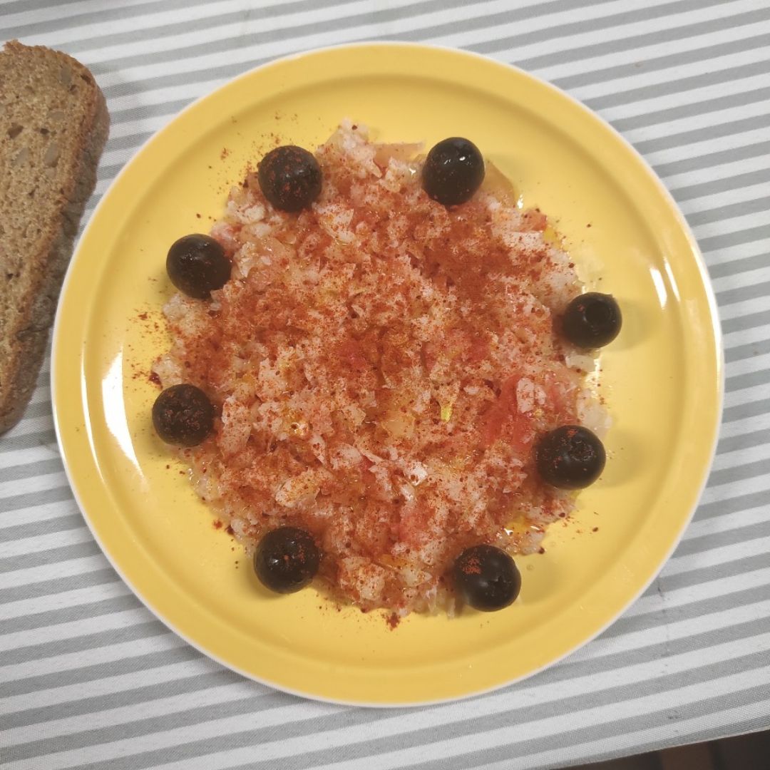 Esqueixada de bacalao al pimentón Esqueixada de bacalao al pimentón