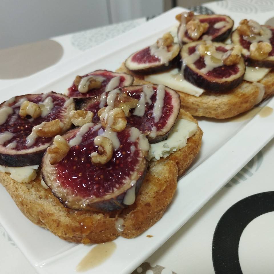 Tostadas de higos Tostadas de higos