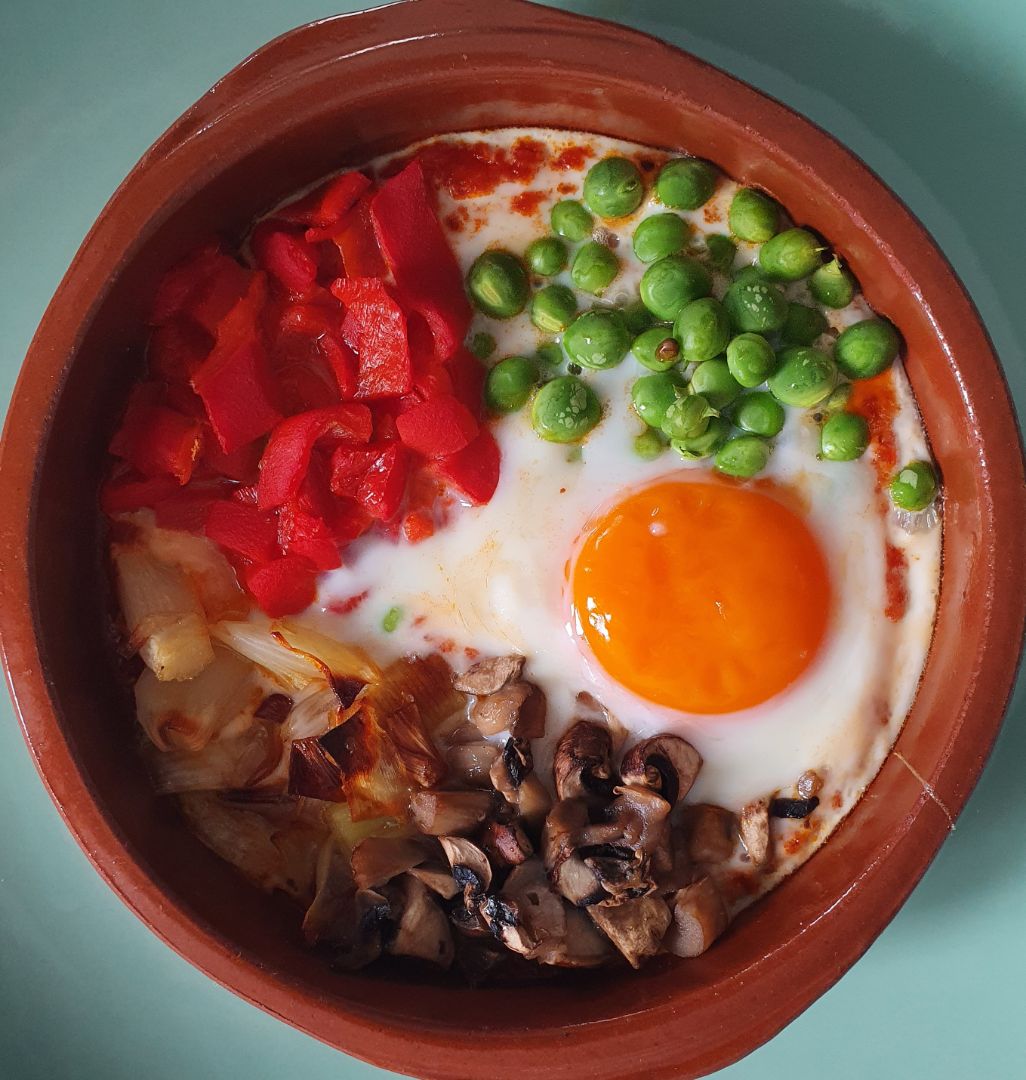 Huevos a la flamenca Huevos a la flamenca