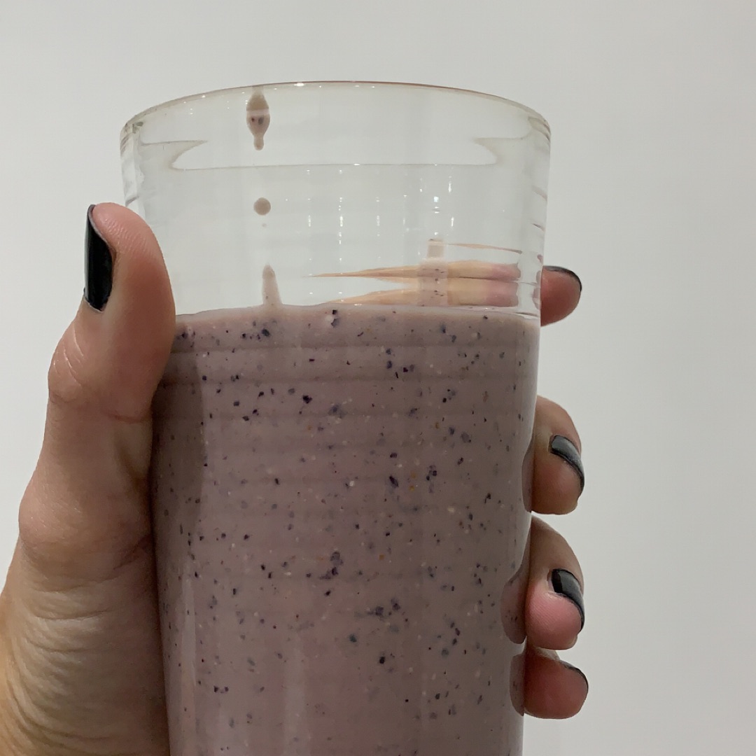 Smoothie de arándanos 🫐 y plátano 🍌 realfood 100%