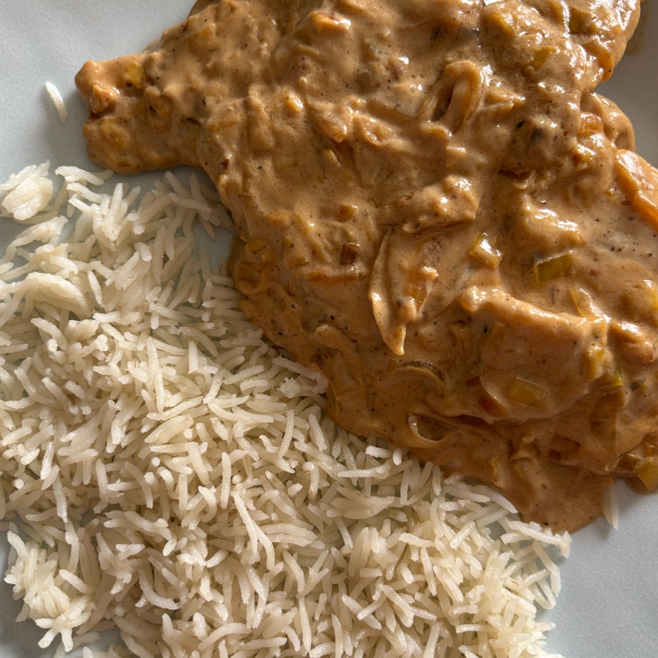 Lomo a la pimienta con arroz basmati